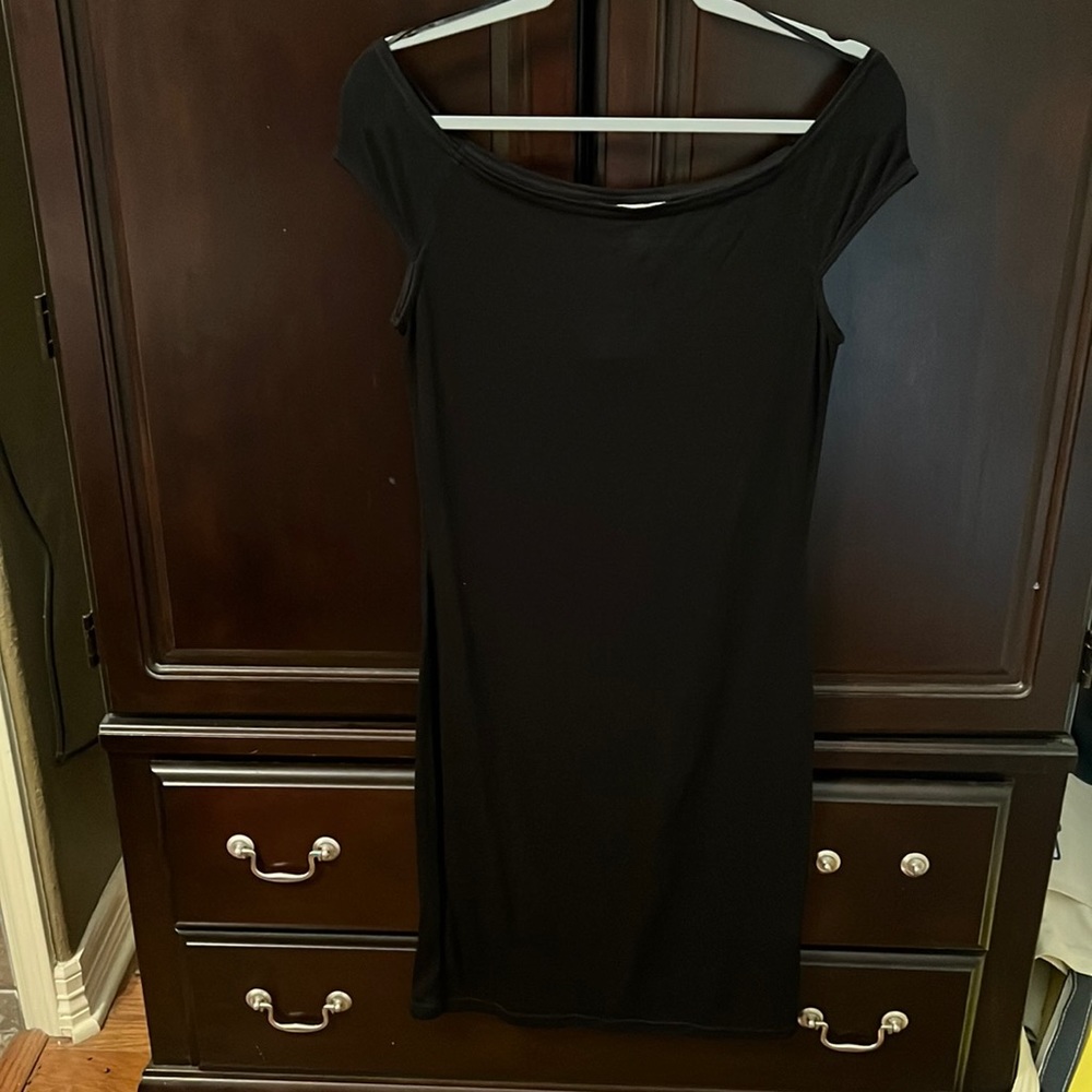 H&M black off the shoulder dress